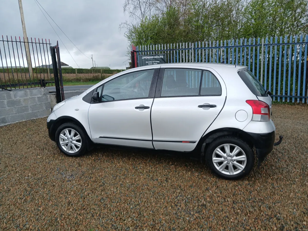 
								Toyota Yaris 2011 NCT 0726 full									