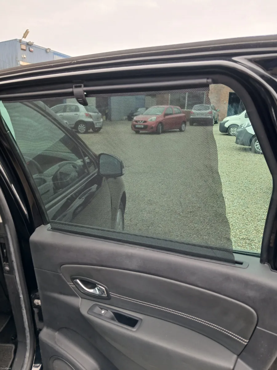 
								Renault Scenic 2013 1.2 petrol full									